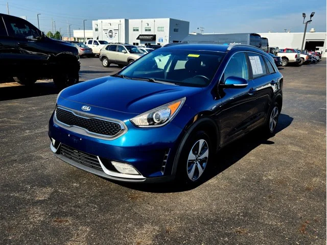 SEMINUEVOS KIA Niro at Columbus in Bob Caldwell Chrysler Jeep Dodge Ram