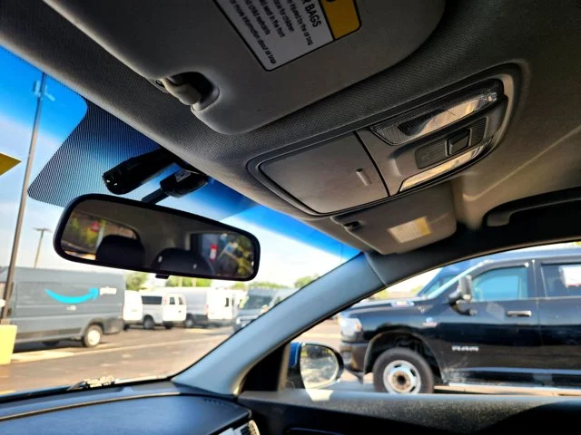 SEMINUEVOS KIA Niro at Columbus in Bob Caldwell Chrysler Jeep Dodge Ram