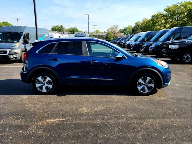 SEMINUEVOS KIA Niro at Columbus in Bob Caldwell Chrysler Jeep Dodge Ram
