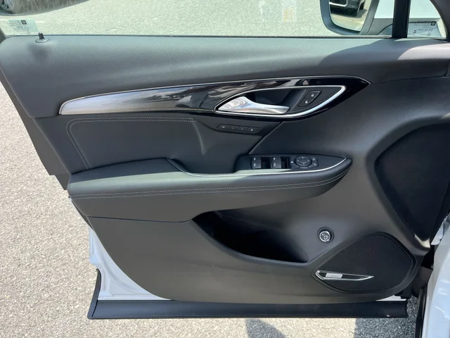 Nuevos BUICK ENVISION at Matthews in Liberty Buick GMC