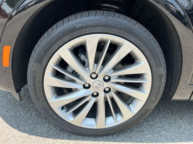 Nuevos BUICK ENVISION at Matthews in Liberty Buick GMC