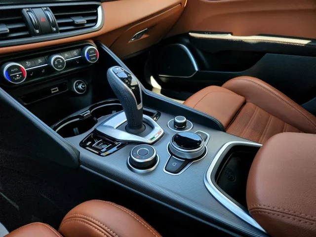 SEMINUEVOS ALFA ROMEO Giulia at Columbus in Bob Caldwell Chrysler Jeep Dodge Ram