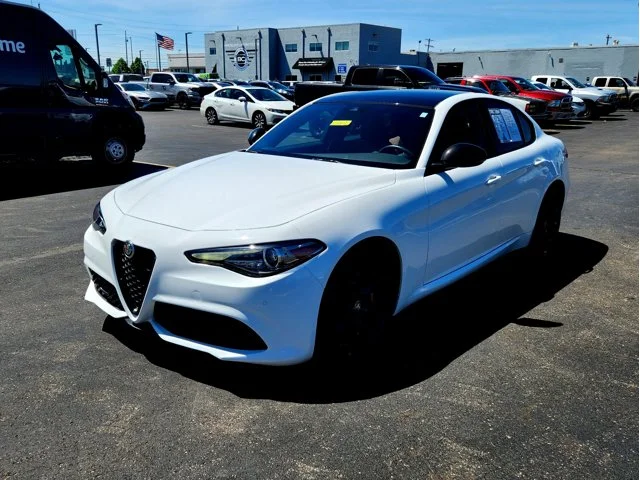SEMINUEVOS ALFA ROMEO Giulia at Columbus in Bob Caldwell Chrysler Jeep Dodge Ram