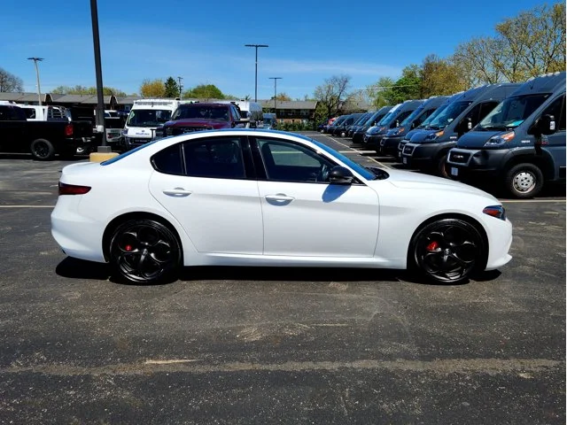 SEMINUEVOS ALFA ROMEO Giulia at Columbus in Bob Caldwell Chrysler Jeep Dodge Ram