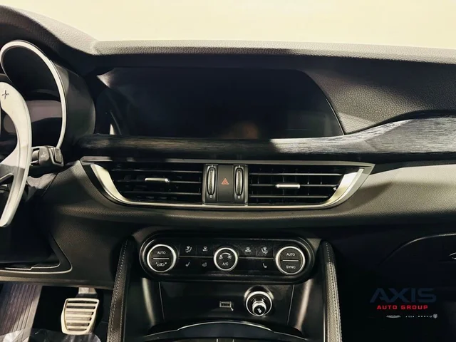 SEMINUEVOS ALFA ROMEO Stelvio a Estados en autogozo
