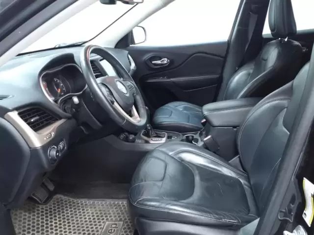 SEMINUEVOS Jeep Cherokee a Estados en autogozo