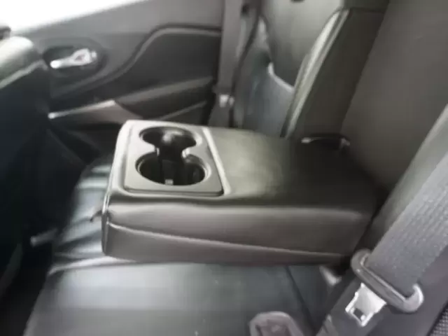 SEMINUEVOS Jeep Cherokee a Estados en autogozo