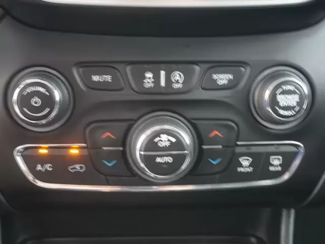 SEMINUEVOS Jeep Cherokee a Estados en autogozo