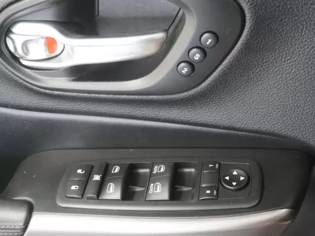 SEMINUEVOS Jeep Cherokee a Estados en autogozo