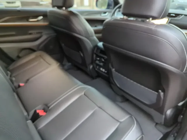 Nuevos JEEP GRAND CHEROKEE à Estados chez autogozo