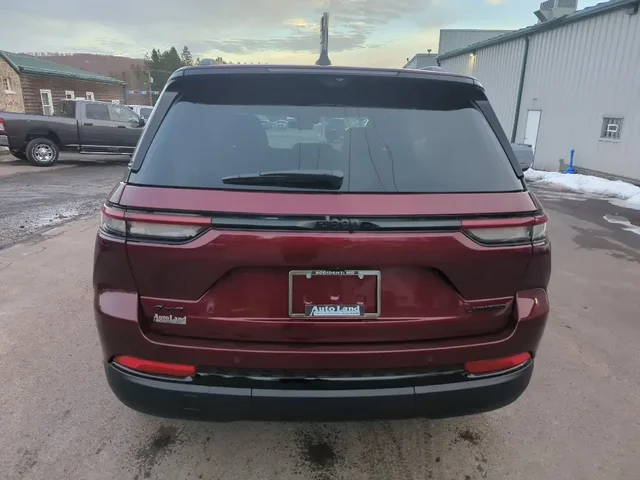 Nuevos JEEP GRAND CHEROKEE à Estados chez autogozo