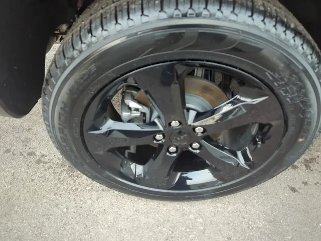 Nuevos JEEP GRAND CHEROKEE à Estados chez autogozo