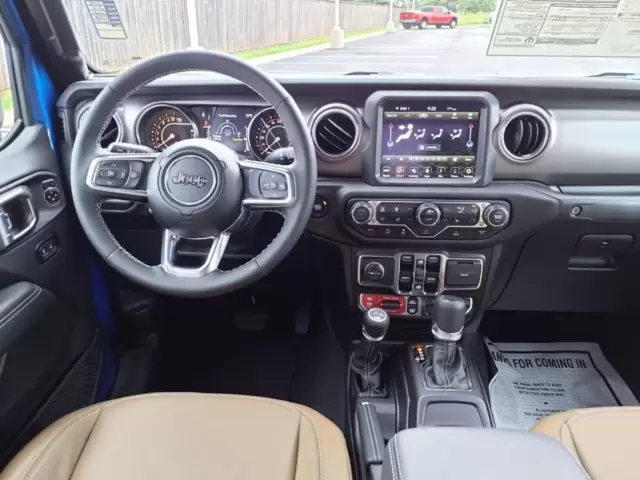 Nuevos JEEP GLADIATOR à Estados chez autogozo