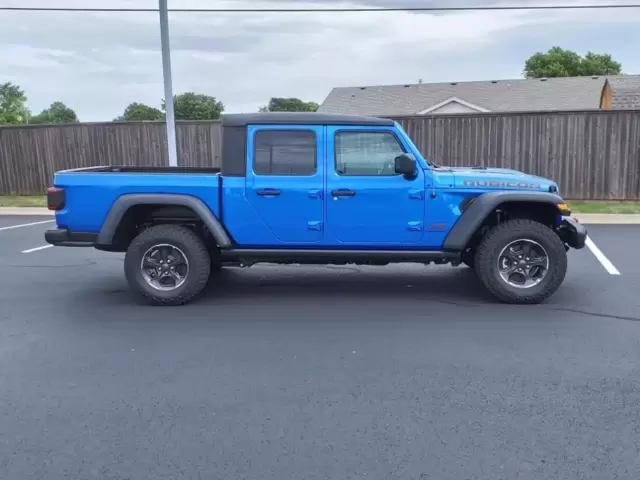 Nuevos JEEP GLADIATOR à Estados chez autogozo