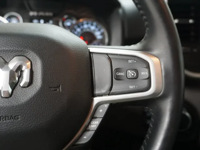 SEMINUEVOS RAM 1500 a Estados en autogozo