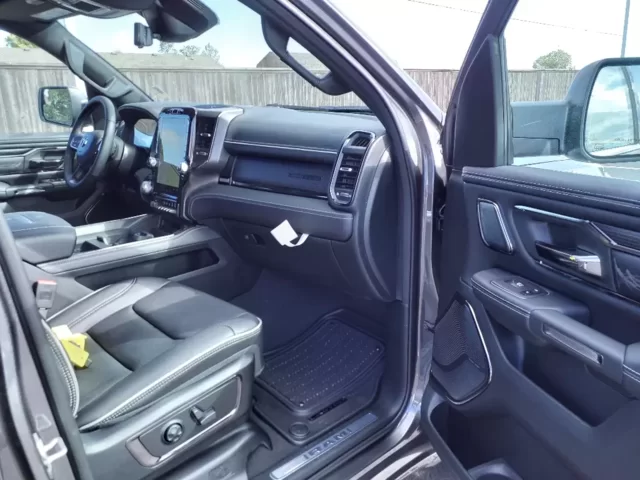 Nuevos RAM 1500 à Estados chez autogozo