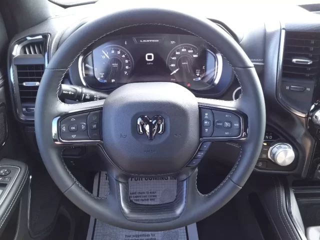 Nuevos RAM 1500 à Estados chez autogozo