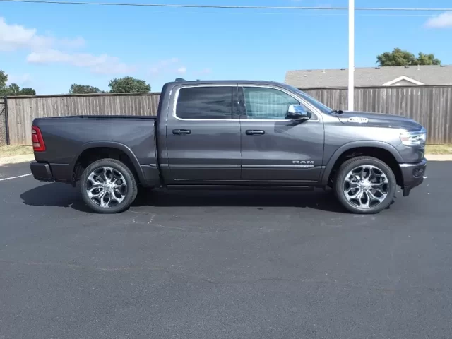 Nuevos RAM 1500 à Estados chez autogozo