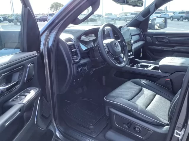 Nuevos RAM 1500 à Estados chez autogozo