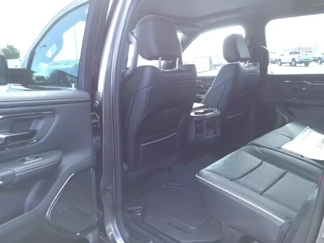 Nuevos RAM 1500 à Estados chez autogozo