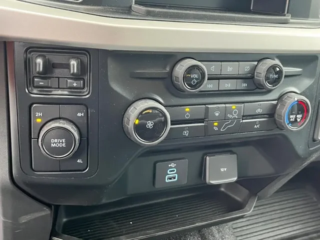 SEMINUEVOS Ford F-350 Super Duty a Estados en autogozo