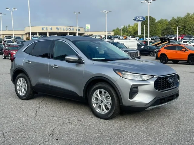 Nuevos FORD ESCAPE à Estados chez autogozo