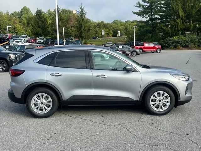 Nuevos FORD ESCAPE à Estados chez autogozo