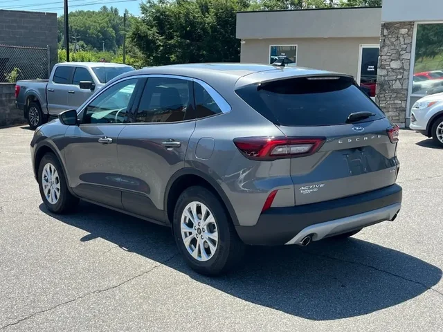 Nuevos FORD ESCAPE à Estados chez autogozo