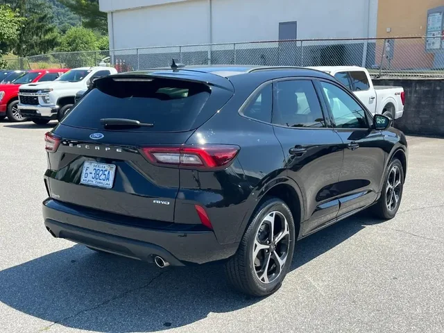 Nuevos FORD ESCAPE à Estados chez autogozo