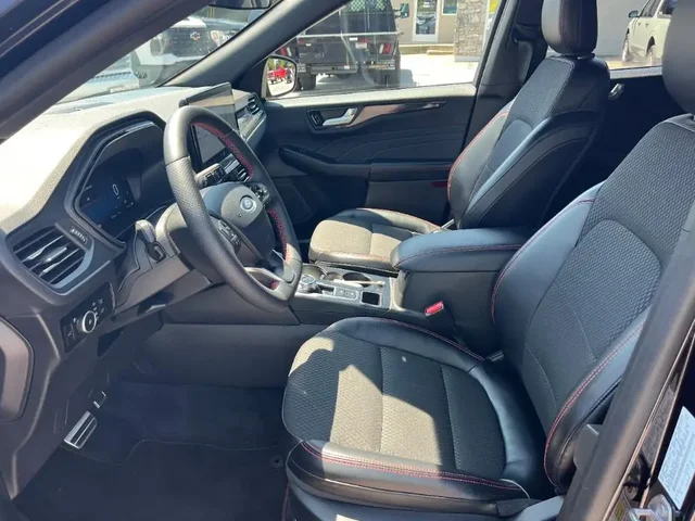 Nuevos FORD ESCAPE à Estados chez autogozo