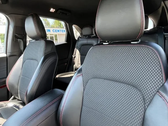 Nuevos FORD ESCAPE à Estados chez autogozo