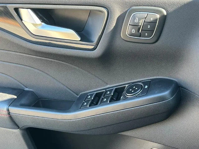 Nuevos FORD ESCAPE à Estados chez autogozo
