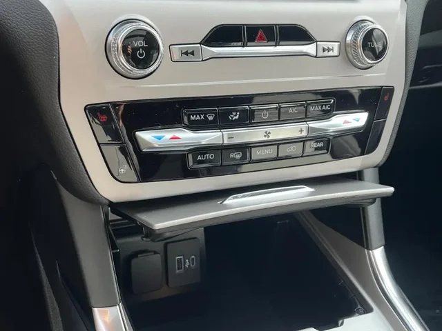 Nuevos FORD EXPLORER à Estados chez autogozo