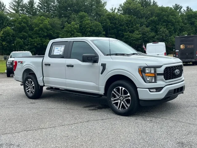 Nuevos FORD F-150 à Estados chez autogozo
