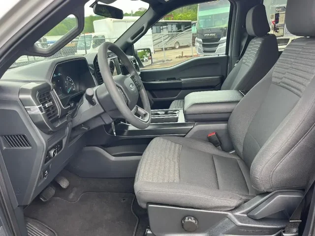 Nuevos FORD F-150 à Estados chez autogozo