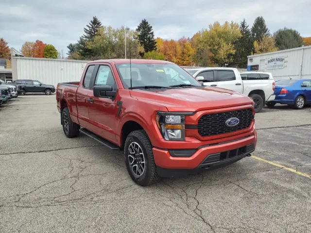 Nuevos FORD F-150 à Estados chez autogozo