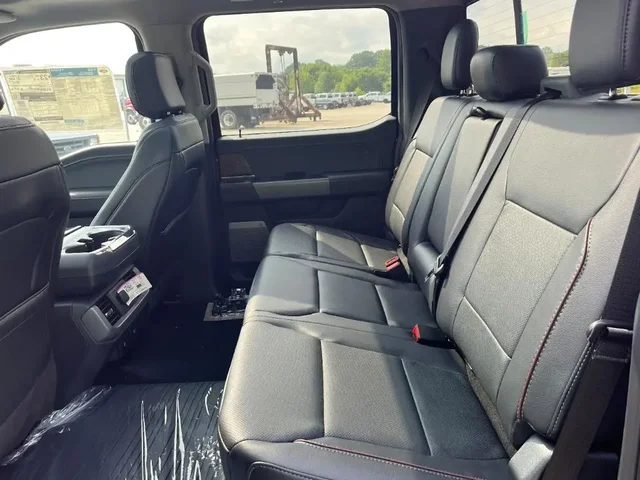 Nuevos FORD F-150 à Estados chez autogozo