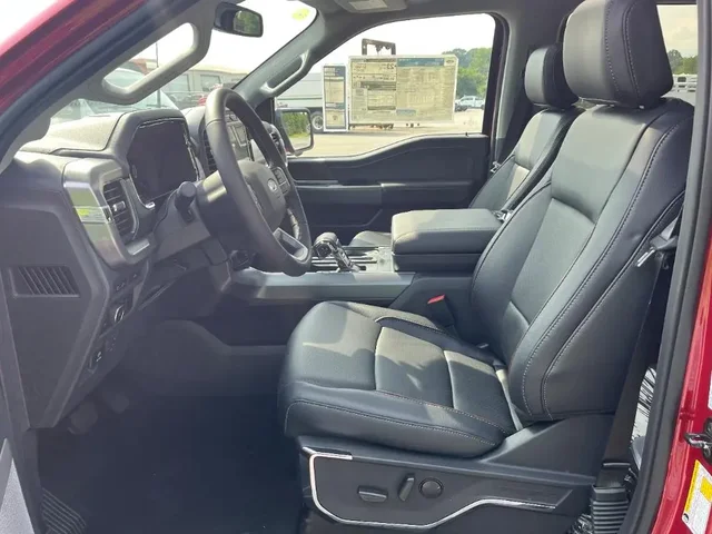 Nuevos FORD F-150 à Estados chez autogozo
