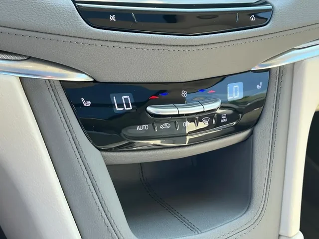 SEMINUEVOS Cadillac XT5 a Estados en autogozo