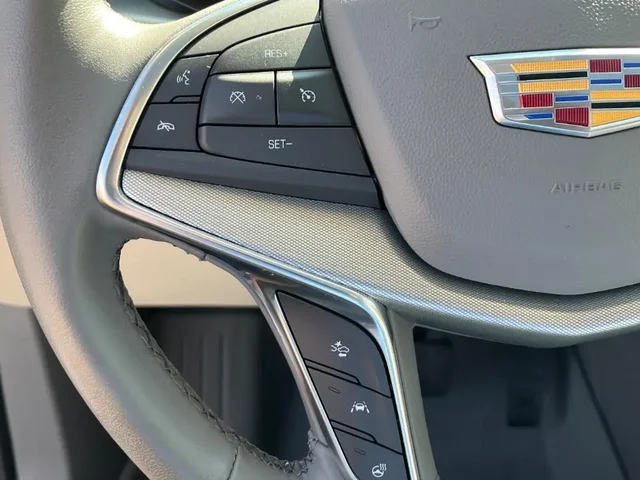 SEMINUEVOS Cadillac XT5 a Estados en autogozo