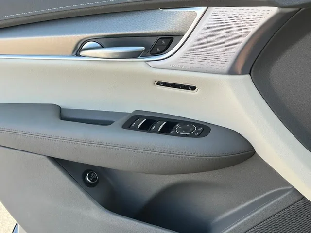 SEMINUEVOS Cadillac XT5 a Estados en autogozo