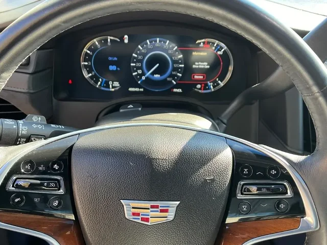 SEMINUEVOS Cadillac Escalade ESV a Estados en autogozo