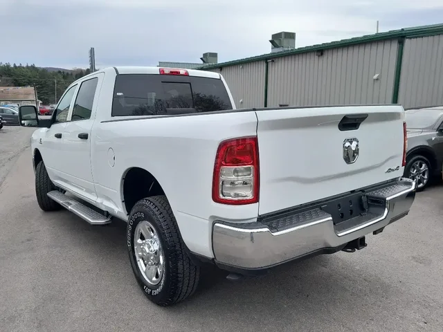 Nuevos RAM 3500 à Estados chez autogozo