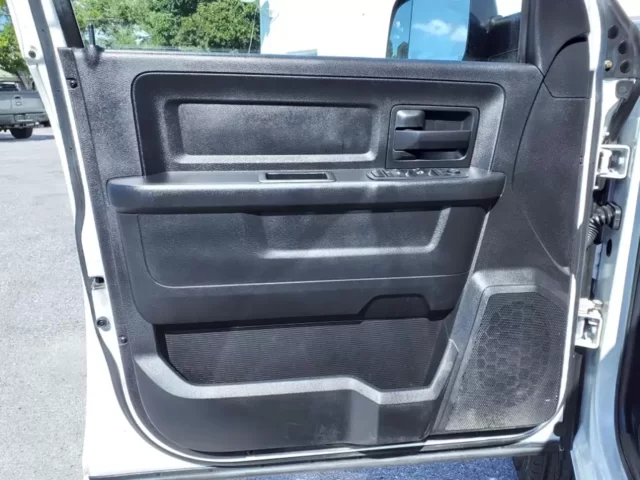 SEMINUEVOS RAM 3500 a Estados en autogozo