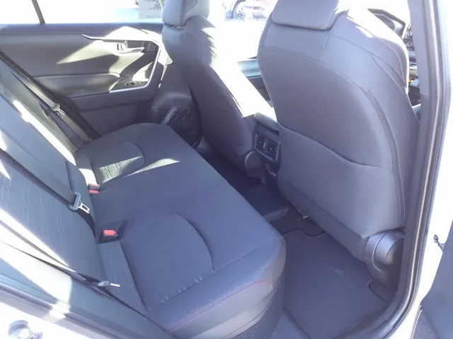 Nuevos TOYOTA RAV4 PRIME à Estados chez autogozo