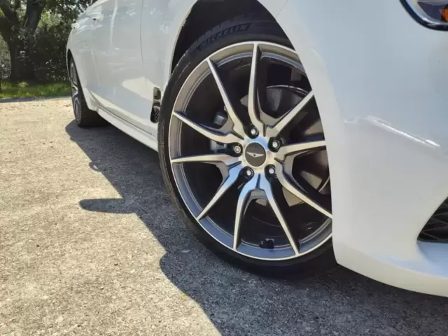 SEMINUEVOS Genesis G70 a Estados en autogozo