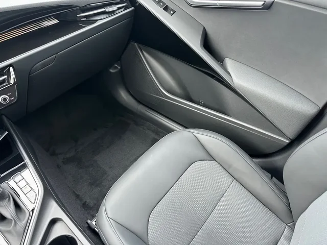 Nuevos KIA NIRO à Estados chez autogozo