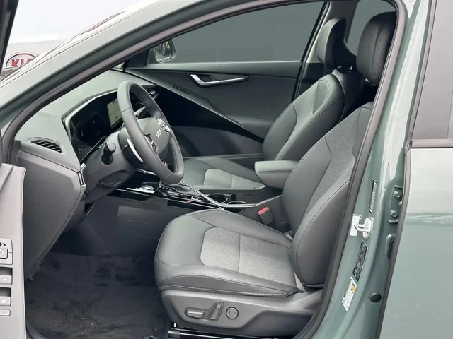 Nuevos KIA NIRO à Estados chez autogozo