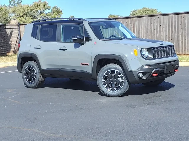 Nuevos JEEP RENEGADE à Estados chez autogozo