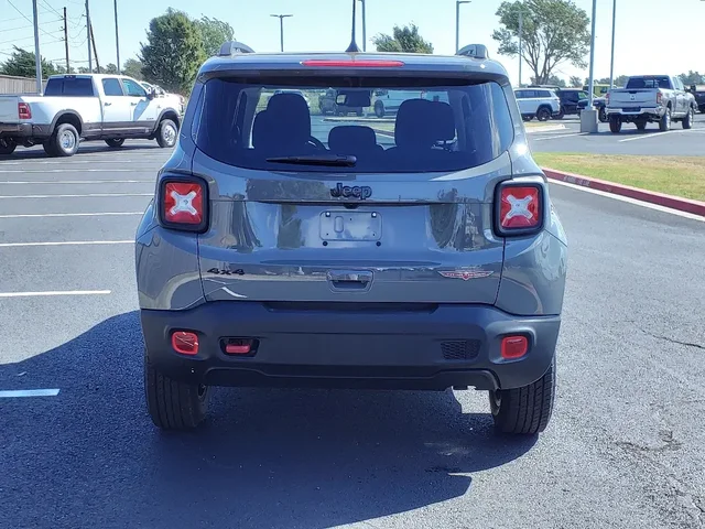 Nuevos JEEP RENEGADE à Estados chez autogozo
